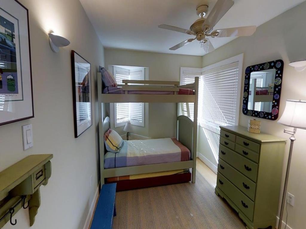 Pet Friendly, Single Family, Ocean Front, Elevator, Badges, Wifi, Decks, Chairs, Oceanview, Keurig, Jacuzzi-jet Tub, O-s Shower, Сasa de vacaciones