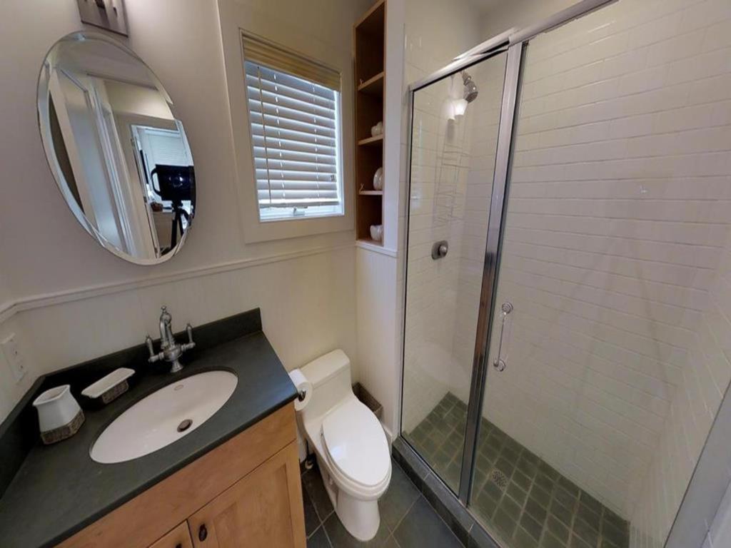 Сasa de vacaciones Pet Friendly, Single Family, Ocean Front, Elevator, Badges, Wifi, Decks, Chairs, Oceanview, Keurig, Jacuzzi-jet Tub, O-s Shower,